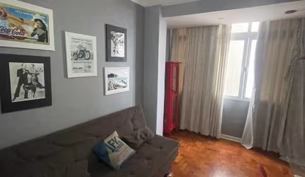 Apartamento à venda no José Menino – 1 quadra da praia!