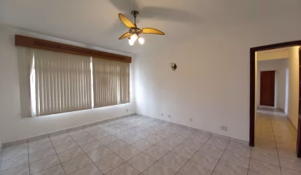Amplo apartamento com 100m² no coração do Boqueirão – Vista livre e ótima ventilação!