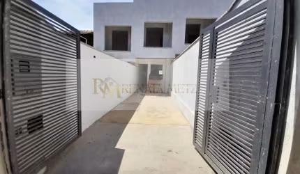 Casa Geminada 2 quartos sendo 2 suites ,Bairro Floramar   Próximo ao principal ponto comercial do Bairro. ( Imóvel em construção )