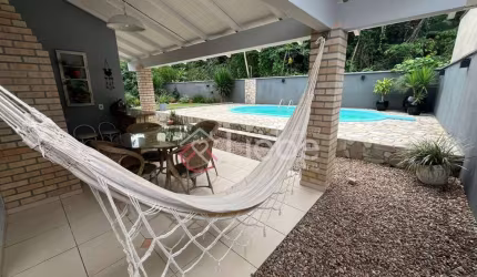 Casa com 3 quartos à venda no Centro, Pomerode , 224 m2 por R$ 1.100.000