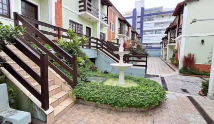 Sobrado em Condomínio para Venda em Bertioga, Maitinga, 2 dormitórios, 3 banheiros, 1 vaga