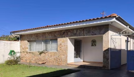 Casa para Venda em Mogi das Cruzes, Mogilar, 3 dormitórios, 1 suíte, 3 banheiros, 2 vagas