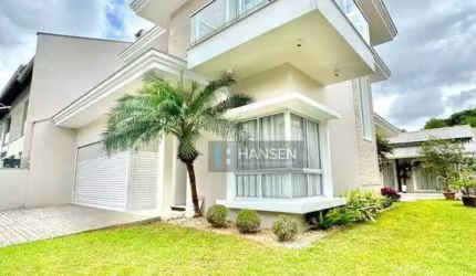 Casa com 1 suíte + 2  dormitórios à venda, 261 m² por R$ 1.389.700 - Floresta - Joinville/SC