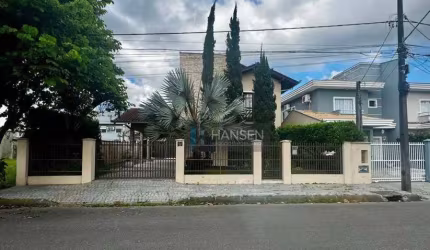 Casa com 1 suíte + 3  dormitórios à venda, 180 m² por R$ 850.000 - Vila Nova - Joinville/SC