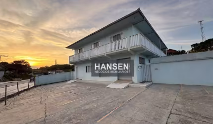 Sobrado Multifuncional  com sala comercial + 2 apartamentos à venda, 925 m² por R$ 2.600.000 - Boehmerwald - Joinville/SC