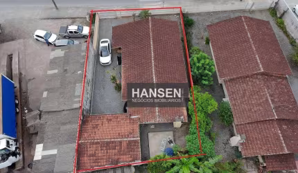 Terreno Versátil  à venda, 465 m² por R$ 960.000 - Costa e Silva - Joinville/SC