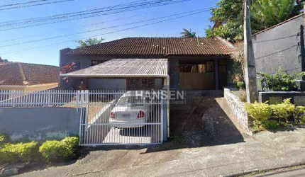 Casa com 2 suítes  para alugar, 60 m² por R$ 1.937/mês - Costa e Silva - Joinville/SC