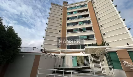 Apartamento com 1 suíte + 2  dormitórios à venda, 101 m² por R$ 700.000 - América - Joinville/SC