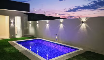 Oportunidade  Casa Térrea com piscina em Condomínio