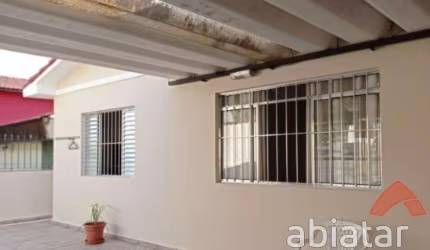 CASA TERREA DE 3 DORMITORIOS, 2 VAGAS DE GARAGEM PARA VENDA - JARDIM SÃO MIGUEL TABOAO DA SERRA