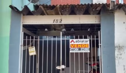 Sobrado com 2 dormitórios à venda, 100 m² por R$ 382.000,00 - Jardim Ouro Preto - Taboão da Serra/SP