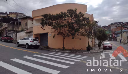 Sobrado com 2 dormitórios à venda, 31 m² por R$ 1.350.000,00 - Parque Pinheiros - Taboão da Serra/SP