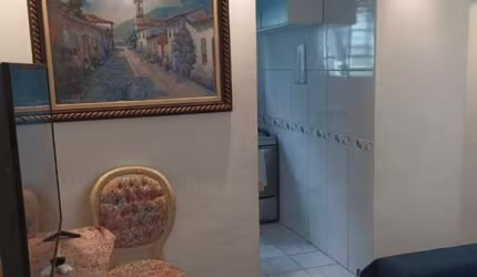 Apartamento com 2 dormitórios à venda, 53 m² por R$ 175.000,00 - Jardim Mirna - Taboão da Serra/SP
