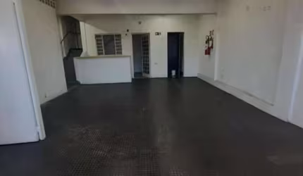 Prédio de 278 m² Jardim Clementino - Taboão da Serra, à venda por R$ 880.000,00
