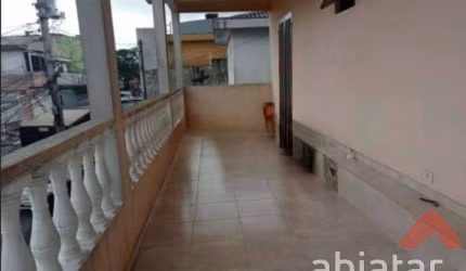 Casa  4 dormitórios -