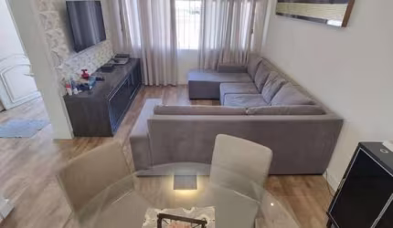 Casa térrea Jardim Celeste - 2 quartos ambos suítes e 2 vagas de garagem
