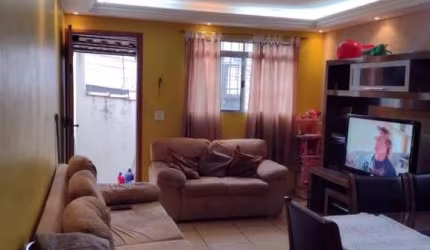 Casa com 2 quartos com de terreno 200m² - Vila Vasconcelos