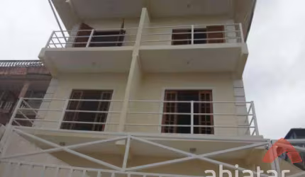 Sobrado com 120m² com 3 Suítes no Jardim São Marcos