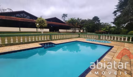 Sítio, 12.938m² de área, com vagas para carro, à venda em Itapecerica da Serra