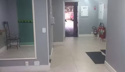 Apartamento de 3 com 55m², sacada, uma vaga, à venda por R$ 280.000 - São Paulo