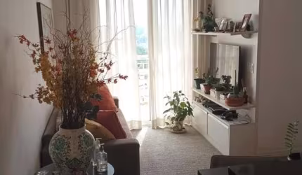 Apartamento com 3 Quartos e 2 banheiros à Venda, 57m² por R$ 370.000 - Campo Limpo - São Paulo