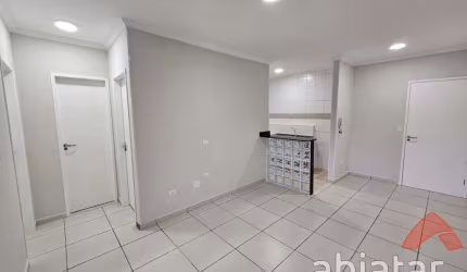Apartamento de 54m² com 2 dormitórios e vaga - Vila das Belezas
