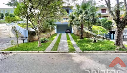 Casa com 4 dormitórios com 2 suítes com vaga de garagem - Residencial Euroville