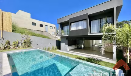 Casa de 393m² com 4 dormitórios e vaga de garagem - Moinho Velho