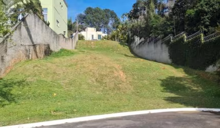 Terreno de 687m² no condomínio Delfin Verde - Parque Delfim Verde