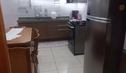 SOBRADO DE  4 DORMS,  SENDO 2 SUÍTES - JD AMÉRICA - TABOÃO DA SERRA