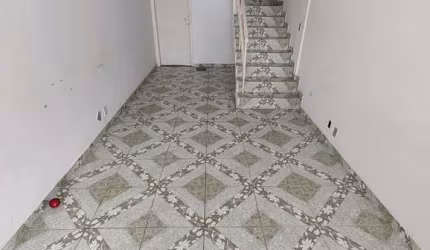 Sobrado à venda em Taboão da Serra