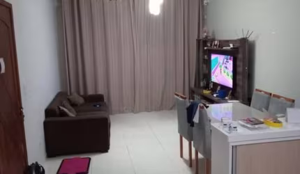 Casa a venda com 3 Dormitórios e 190 m² de Área Construída