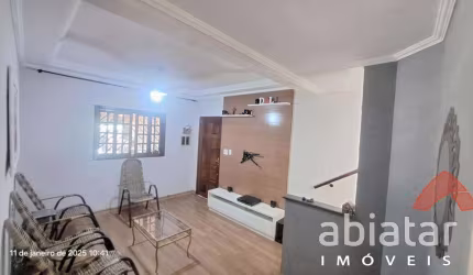 sobrado pronto para mudar 3dorms, 3vagas, 115metros Taboão da serra