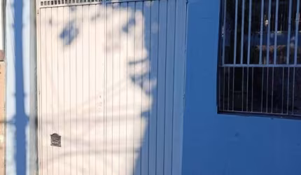 Casa à venda com 90m², 2 quartos e garagem