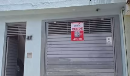 OPORTUNIDADE CASA  Á VENDA COM 02 DORMITÓRIOS NO JARDIM RECORD