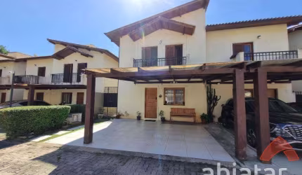 Casa com 4 dormitórios, sendo 2 suítes à venda - Granja Viana - Cotia/SP - Condominio Fechado
