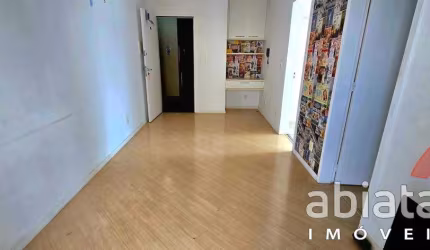 Apartamento 1 dormitório à venda no Morumbi, há 5 minutos da Estação do metrô Giovanni Granchi.