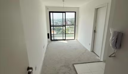 Apartamento 31m², 1 dormitório, a 2 min do metrô São Paulo-Morumbi – Av. Francisco Morato/SP
