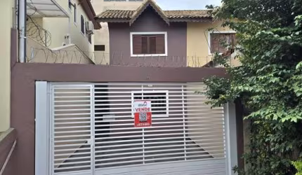 Sobrado com 150m², 2 dorms, 2 vagas, à venda no Parque Monte Alegre - Taboão da Serra