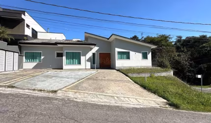 Casa a venda no Condomínio Aruã - Mogi das cruzes -SP