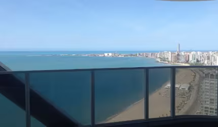 Apartamento de Luxo São Carlos no Meireles( Beira Mar x Praia de Iracema)