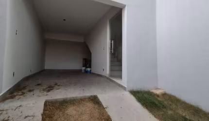 Casa com 2 quartos à venda na Rua Radialista Delson Amanda, 268, Céu Azul, Belo Horizonte por R$ 470.000