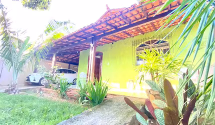 Casa com 3 quartos à venda na Rua Pederneiras, 195, Piratininga (Venda Nova), Belo Horizonte por R$ 520.000