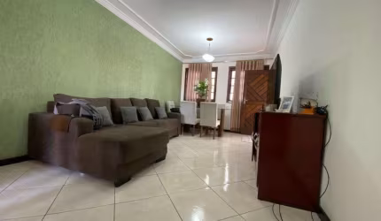 Casa com 3 quartos à venda na Rua Levindo Ignácio Ribeiro, 410, Santa Amélia, Belo Horizonte por R$ 749.000
