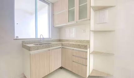 Apartamento com 2 quartos à venda na Rua Irmã, 62, Piratininga (Venda Nova), Belo Horizonte por R$ 265.000