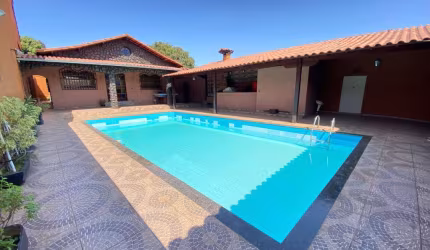 Casa com 4 quartos à venda na Antônio Orlindo de Castro, 506, São João Batista, Belo Horizonte por R$ 999.000