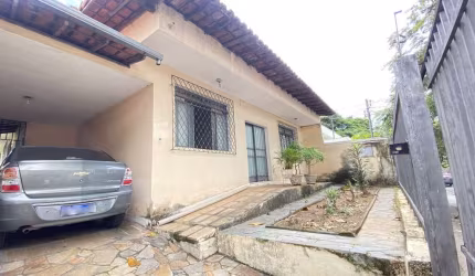 Casa com 3 quartos à venda na Rua Ramalho Ortigão, 347, Santa Branca, Belo Horizonte por R$ 850.000