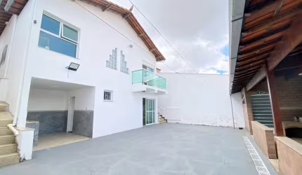 Casa com 4 quartos à venda na José Maria de Resende, 112, São João Batista, Belo Horizonte por R$ 1.290.000