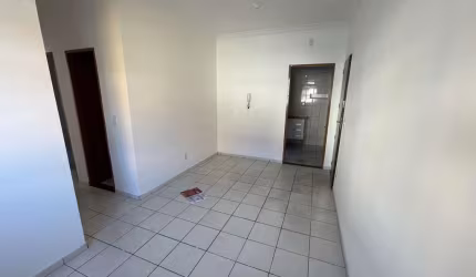 Apartamento com 3 quartos para alugar na Rua Rosa Zandona, 432, São João Batista, Belo Horizonte por R$ 1.200
