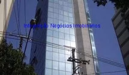 Conjunto comercial  100m², 01 copa, 03 banheiros e 03 vagas de garagem.  Condomínio com segurança, portaria e recepção.  Excelente localização